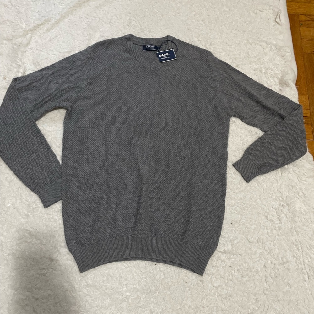 Maine New England Gray Sweater